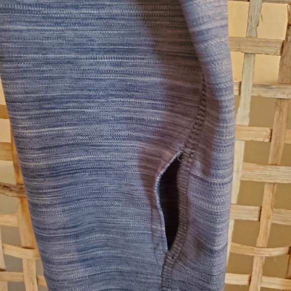 Women's Adidas Climatelite Hooded Pullover, Size Medium - Picture 3 of 4